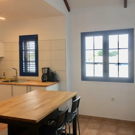 Casita Mujeres,Ocean *
